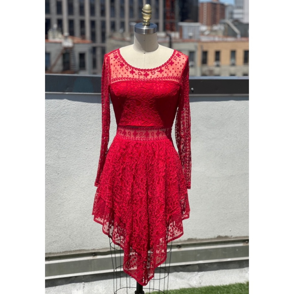 Romantic 🌹 Lace & Embroidered Red Midi Dress